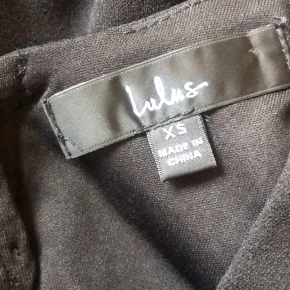 Black formal dress - Picture 3 of 3